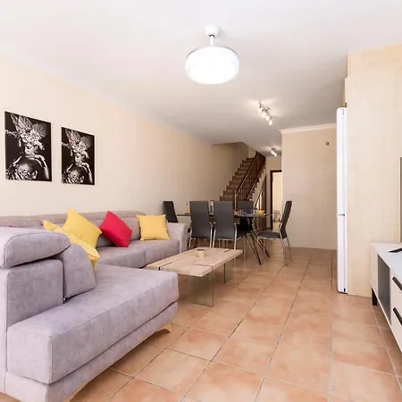 Home2book Stunning Sultan Casa Estrella, Pool * Corralejo